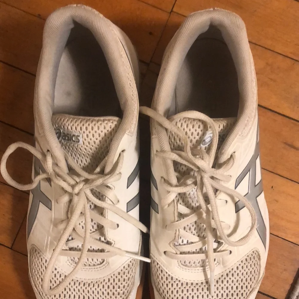 Asics - Picture 8 of 9